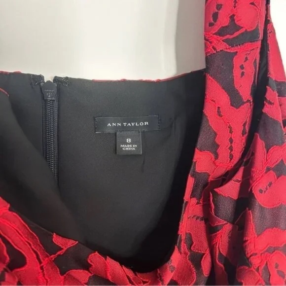 Ann Taylor Red Black Floral Jacquard Flounce Drop Waist Ruffle Hem Dress size: 8 - Picture 4 of 5